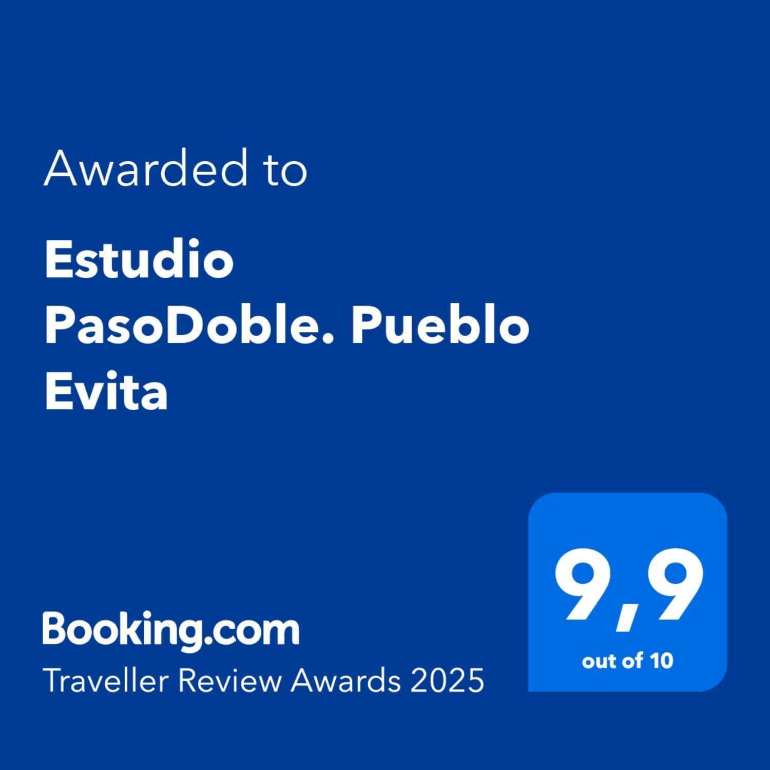 Estudio Pasodoble. Pueblo Evita Benalmádena Kültér fotó